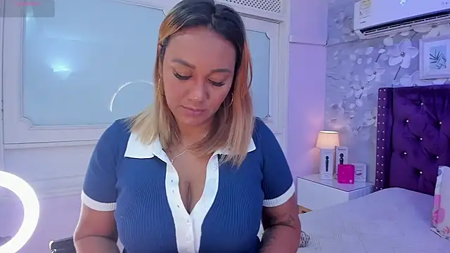 dalila salazar online show from 04-25-26, 03:20