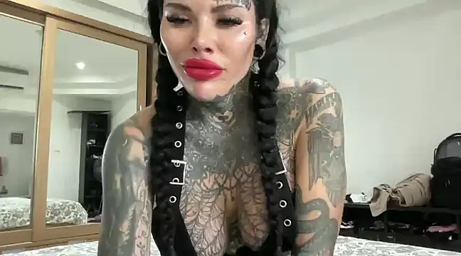 claudiacvc95 online show from 01-26-25, 04:30