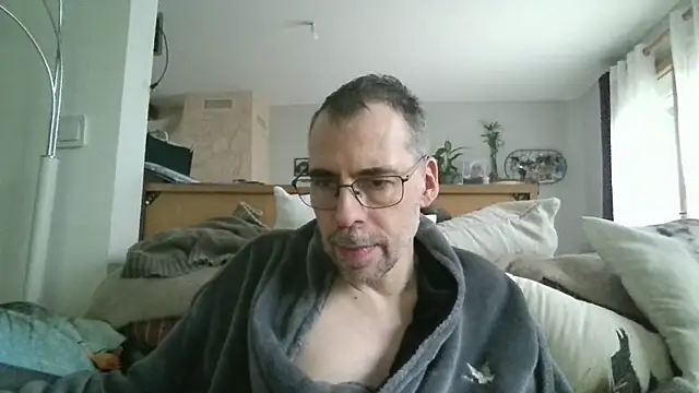 ptitcanard60600 online show from 02-22-26, 03:54