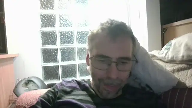 ptitcanard60600 online show from 04-12-26, 09:31