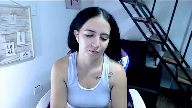 samantha baby  online show from 09-09-25, 08:52