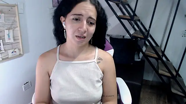 samantha baby  online show from 10-11-25, 08:07