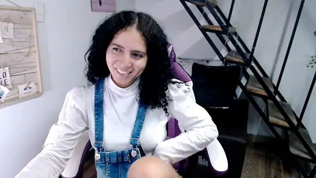 samantha baby  online show from 12-14-25, 04:56