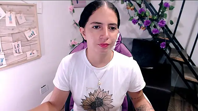 Snapshot of samantha_baby_ chatting on 05-19-26, 03:29 samantha baby online show from 05-19-26, 03:29