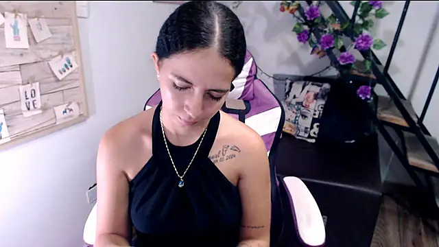 samantha baby  online show from 07-19-26, 07:06