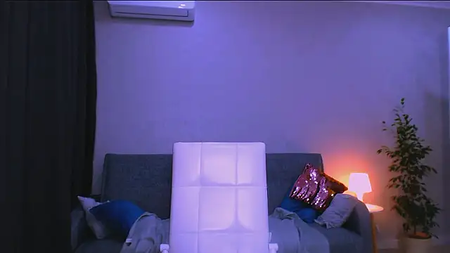 LesleySweet online show from 02-05-26, 02:43