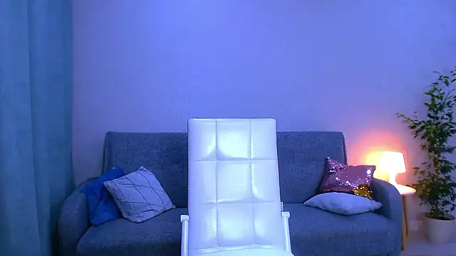 LesleySweet online show from 03-14-26, 05:40