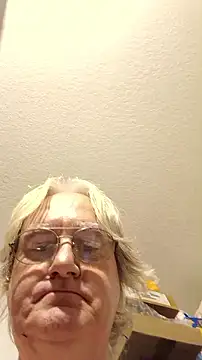 graham1980 online show from 11-30-25, 02:26