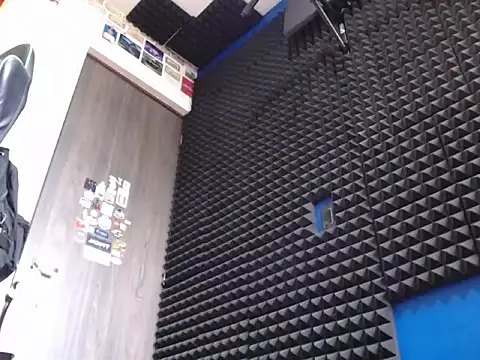 Curly Angel24 online show from 02-10-26, 08:57