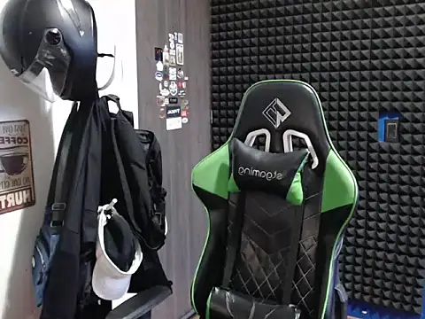 Curly Angel24 online show from 04-24-26, 11:12