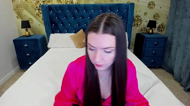 Katrina Minchels online show from 03-15-26, 05:24