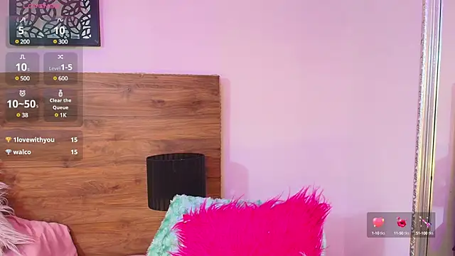 Snapshot of KAROL-SCOTT chatting on 02-07-25, 02:19 KAROL-SCOTT online show from 02-07-25, 02:19