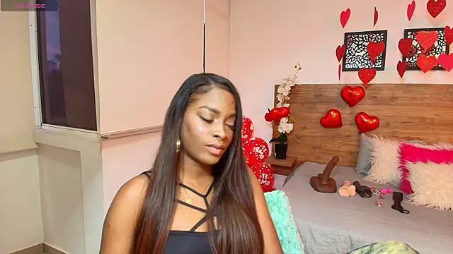 Snapshot of KAROL-SCOTT chatting on 02-12-25, 08:29 KAROL-SCOTT online show from 02-12-25, 08:29