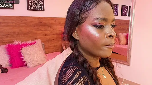 Snapshot of KAROL-SCOTT chatting on 03-14-25, 08:06 KAROL-SCOTT online show from 03-14-25, 08:06