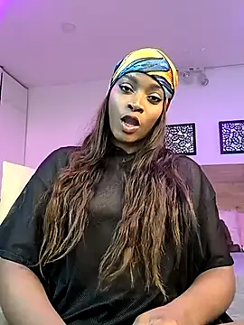 Snapshot of KAROL-SCOTT chatting on 03-18-25, 02:04 KAROL-SCOTT online show from 03-18-25, 02:04