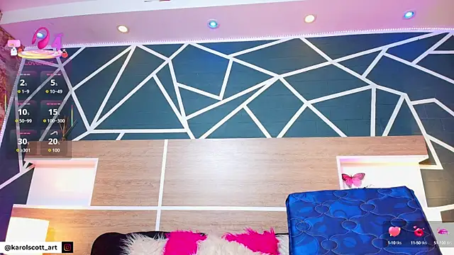 Snapshot of KAROL-SCOTT chatting on 09-18-25, 08:00 KAROL-SCOTT online show from 09-18-25, 08:00