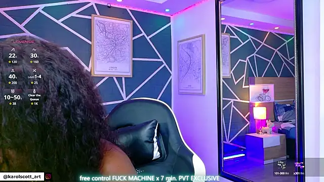 Snapshot of KAROL-SCOTT chatting on 10-23-25, 08:29 KAROL-SCOTT online show from 10-23-25, 08:29