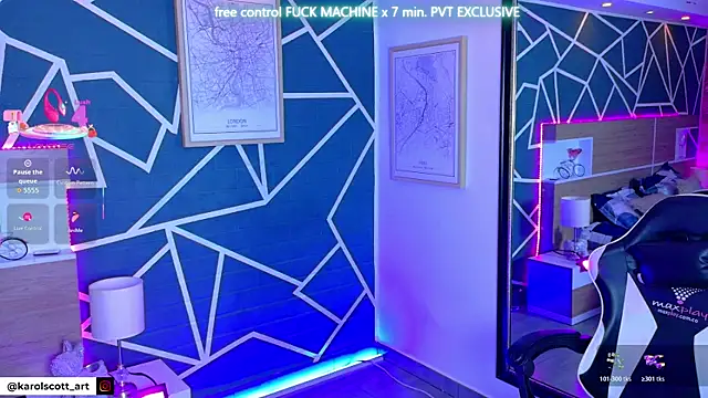 Snapshot of KAROL-SCOTT chatting on 10-31-25, 08:10 KAROL-SCOTT online show from 10-31-25, 08:10