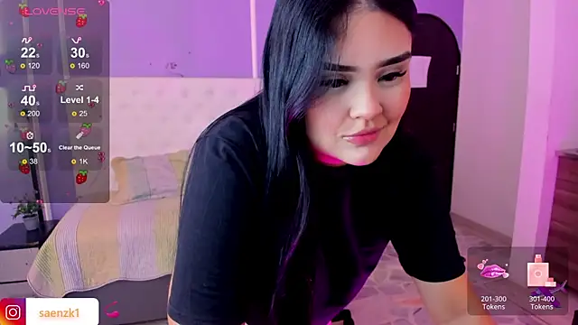 martinasaez online show from 04-25-26, 01:41