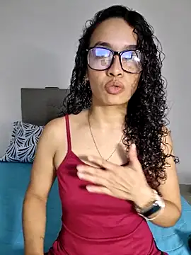 angela  98 online show from 04-10-26, 12:54