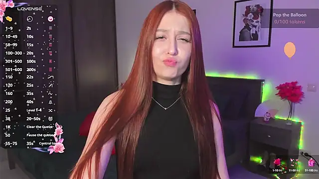 Snapshot of EleanorePeach chatting on 02-12-25, 12:33 EleanorePeach online show from 02-12-25, 12:33