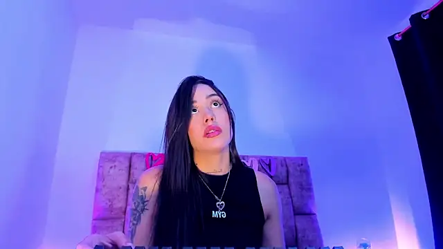 Snapshot of NoraDasilva chatting on 06-12-26, 03:16 NoraDasilva online show from 06-12-26, 03:16