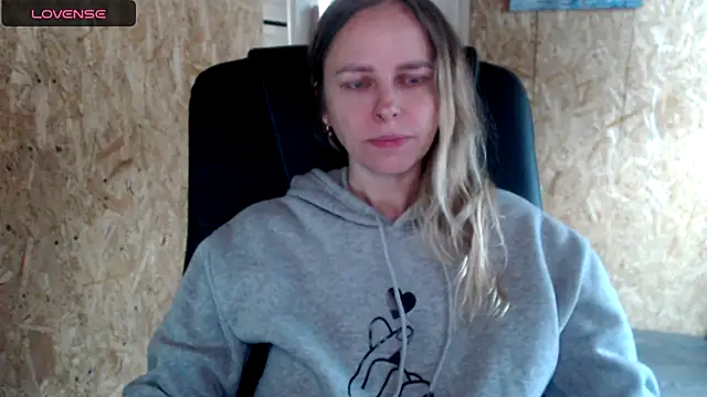 las sweet online show from 06-29-26, 10:15
