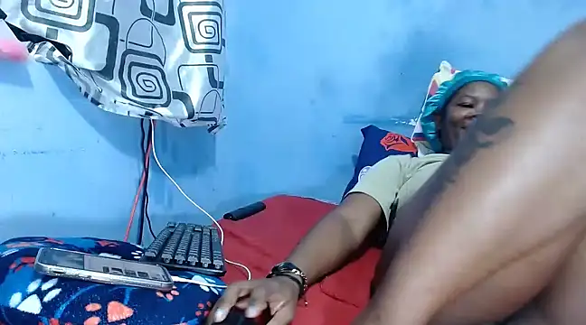 ebony cristal1 online show from 02-15-25, 10:00