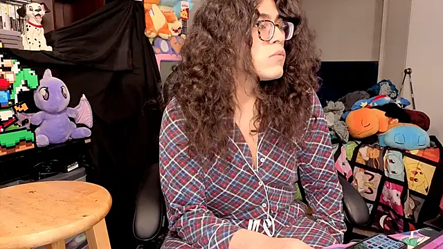 ShinyCherub online show from 12-20-25, 02:51