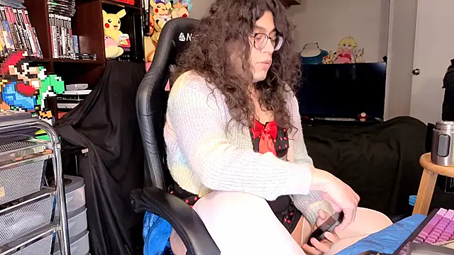 ShinyCherub online show from 05-28-26, 04:48