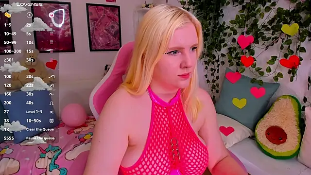 art lovee online show from 03-08-26, 02:04