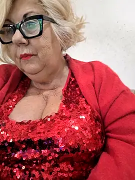 Merilulla online show from 12-19-25, 02:46