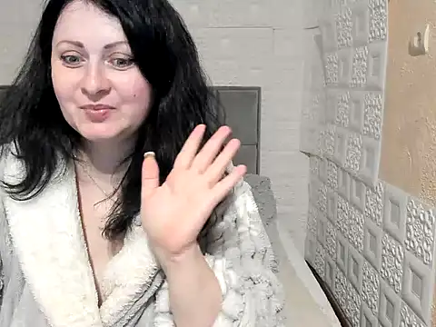 Snapshot of Lillian2 chatting on 03-01-25, 09:15 Lillian2 online show from 03-01-25, 09:15