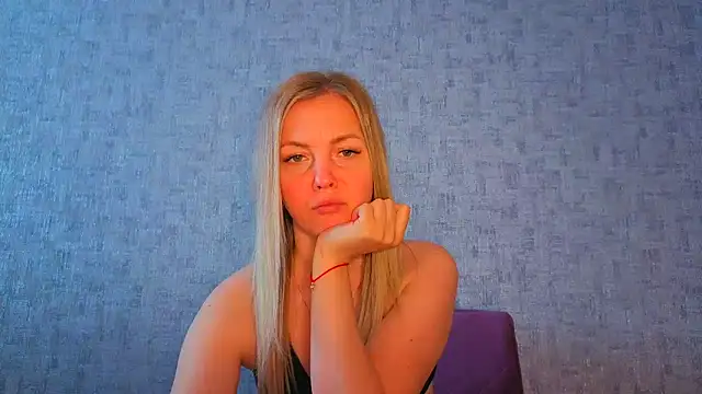 iam Venus online show from 04-26-26, 08:34