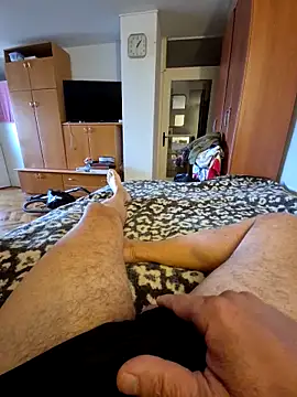 mohton online show from 10-25-25, 11:07