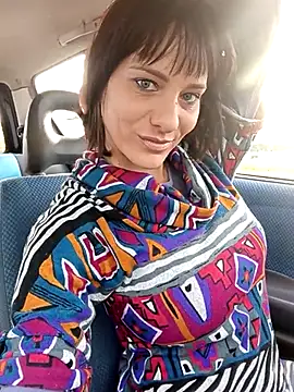 Emyly83 online show from 10-24-25, 07:05