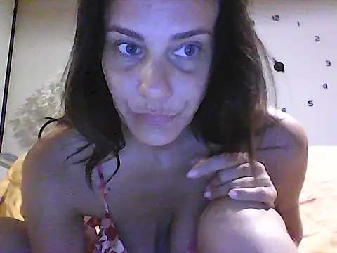 Snapshot of Emyly83 chatting on 07-26-26, 10:00 Emyly83 online show from 07-26-26, 10:00