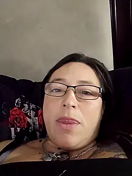 angelbaby1998 online show from 11-28-25, 04:42