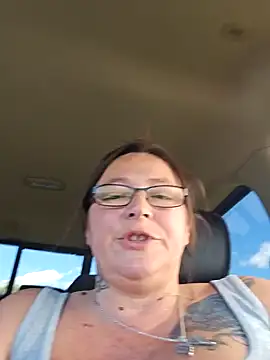 Snapshot of angelbaby1998 chatting on 03-11-26, 07:09 angelbaby1998 online show from 03-11-26, 07:09