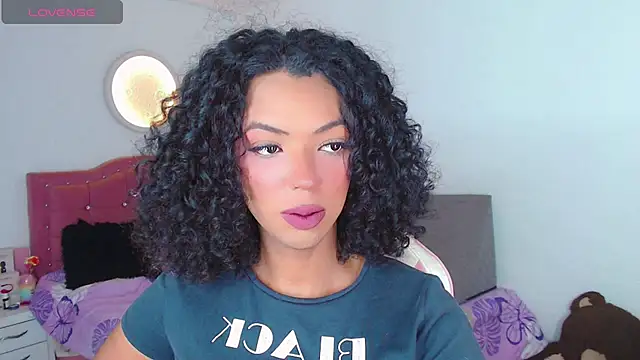Tanedra collings online show from 07-14-26, 12:46