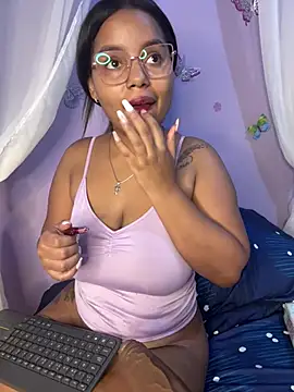 Aleja DANS online show from 04-23-26, 01:24