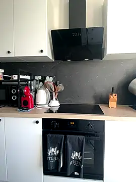 Cute Anissa online show from 11-24-25, 02:50