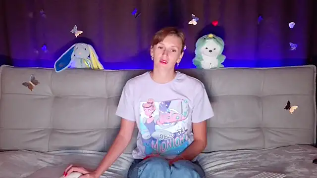 intolerable girl online show from 09-12-25, 08:03