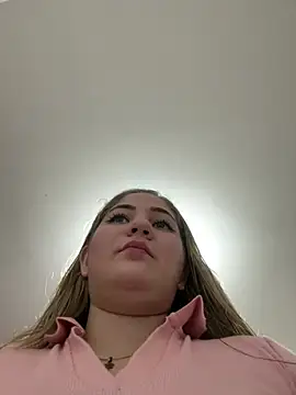 Snapshot of Celestedubois chatting on 02-09-25, 03:53 Celestedubois online show from 02-09-25, 03:53