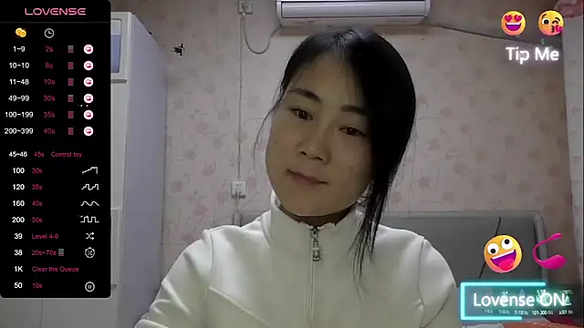 Elvira baby online show from 02-01-25, 04:22