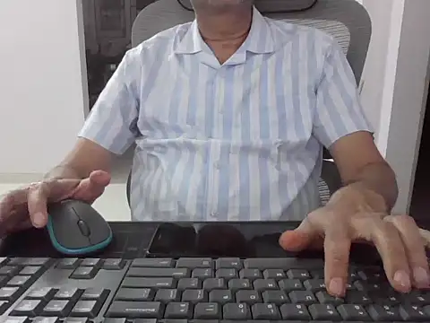 mrose8080 online show from 02-23-26, 06:49