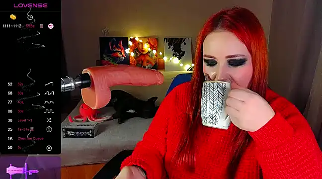 Snapshot of Cherry__Girl chatting on 12-28-24, 01:17 Cherry Girl online show from 12-28-24, 01:17