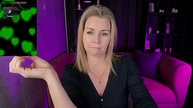 Annie Light online show from 01-30-25, 11:44