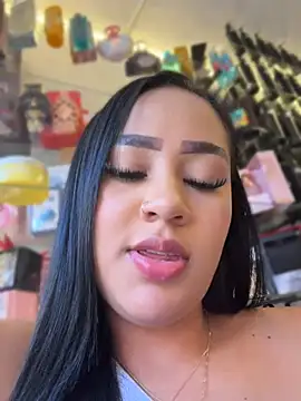Luisa Fernandaa online show from 07-14-26, 08:47