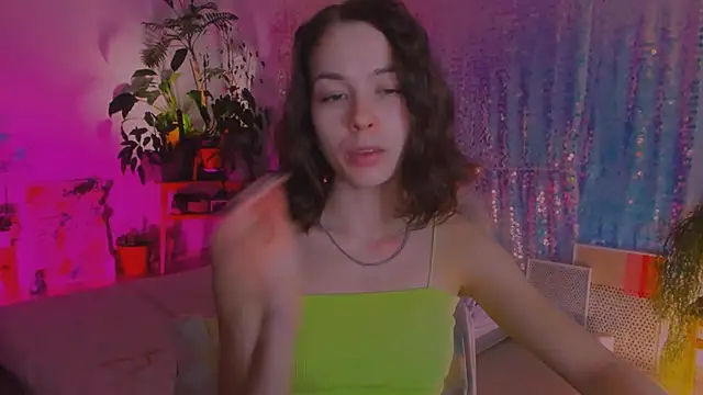 poli   online show from 12-31-24, 12:21